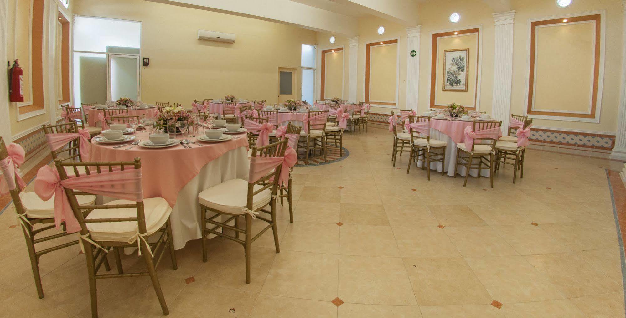 Villa Las Margaritas Plaza Cristal Xalapa Exterior photo