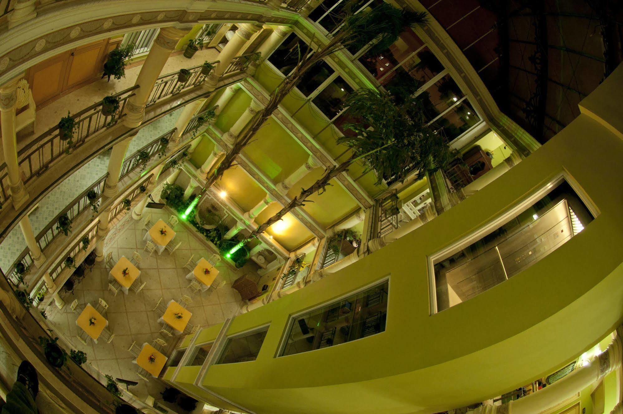 Villa Las Margaritas Plaza Cristal Xalapa Exterior photo