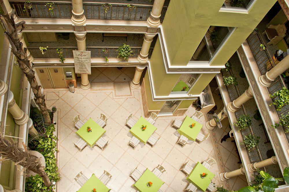 Villa Las Margaritas Plaza Cristal Xalapa Exterior photo
